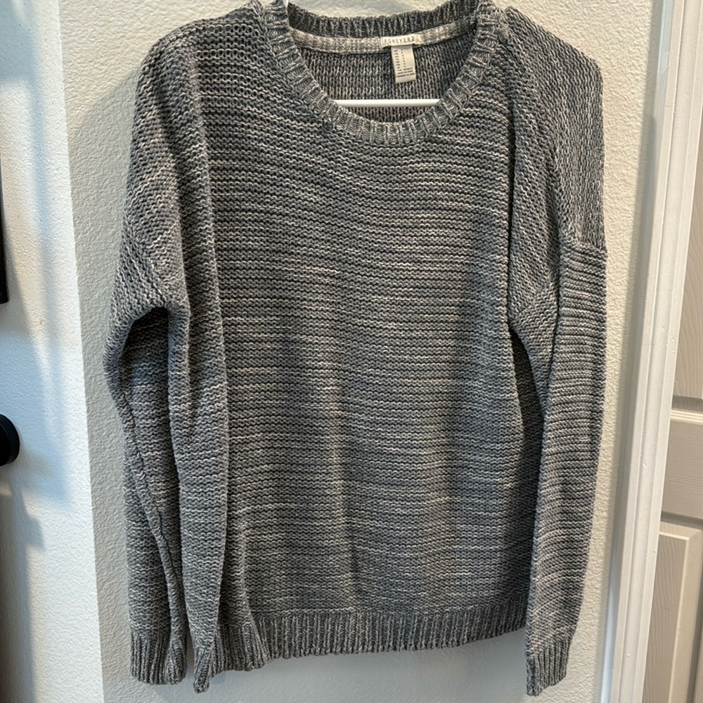 Forever21 Grey crew marbled sweater